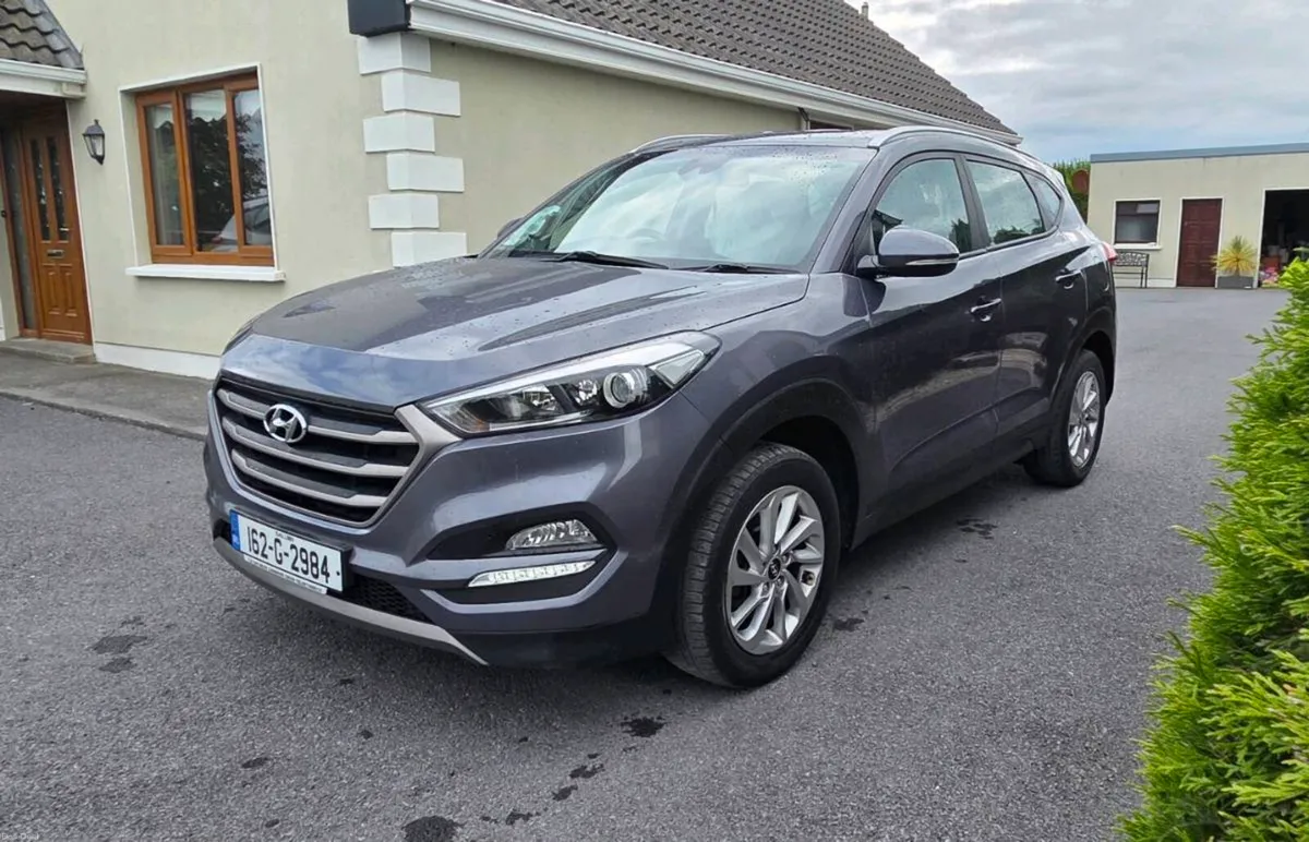 Hyundai Tucson with warranty - Image 4