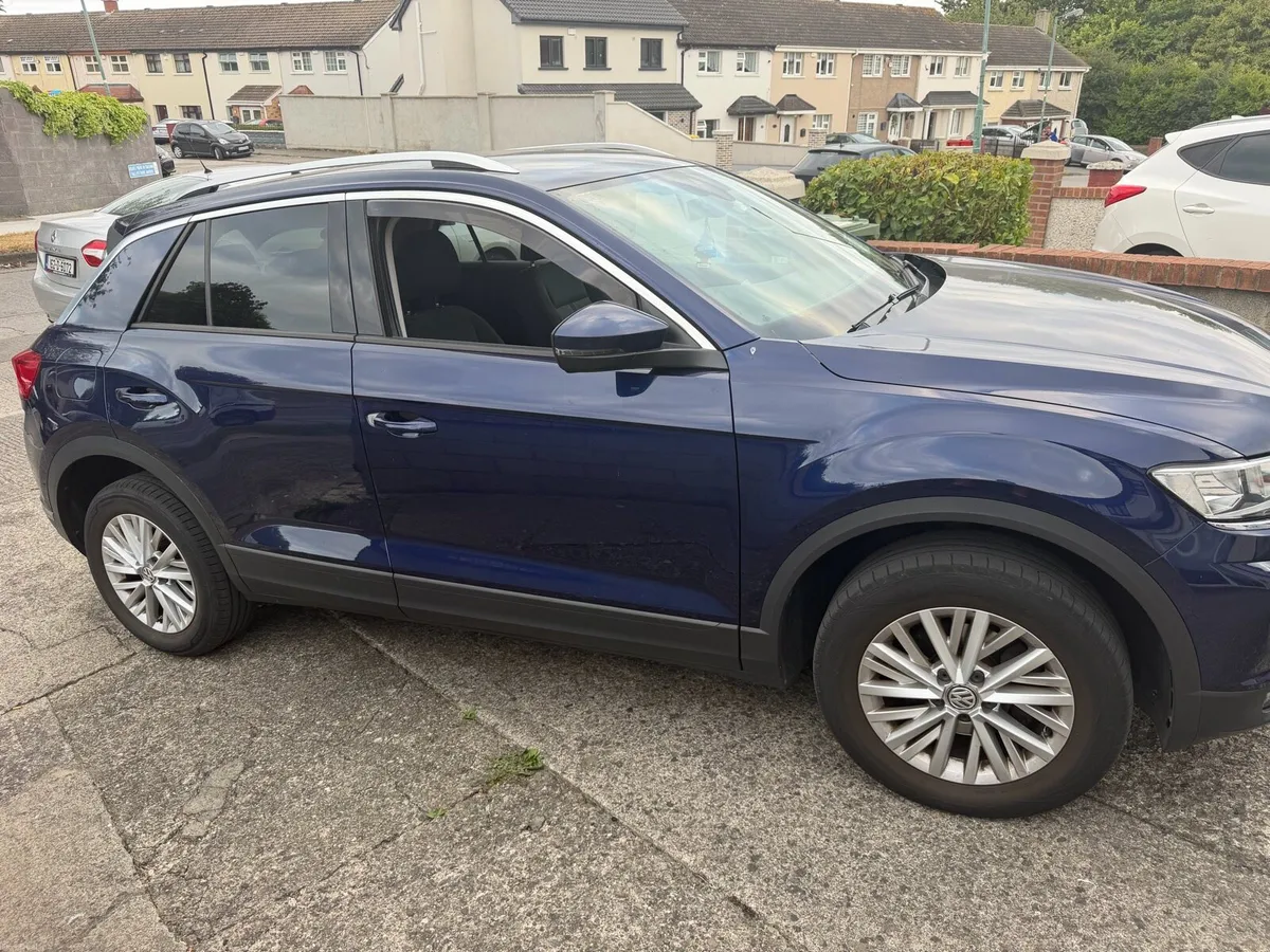 191 Volkswagen T Roc Design 1.0 Petrol - Image 4