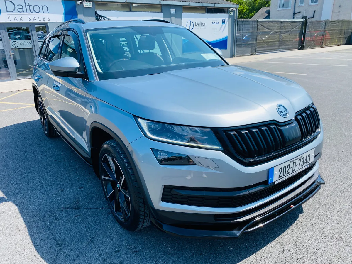 SKODA KODIAQ STYLE DSG 7 SEATER 2.0 TDI 2020 (202) - Image 4