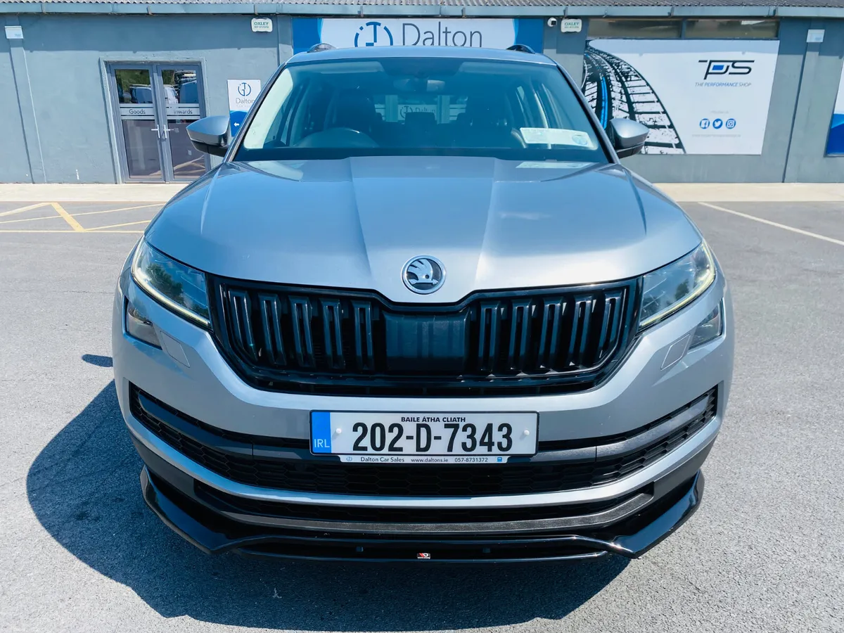 SKODA KODIAQ STYLE DSG 7 SEATER 2.0 TDI 2020 (202) - Image 3