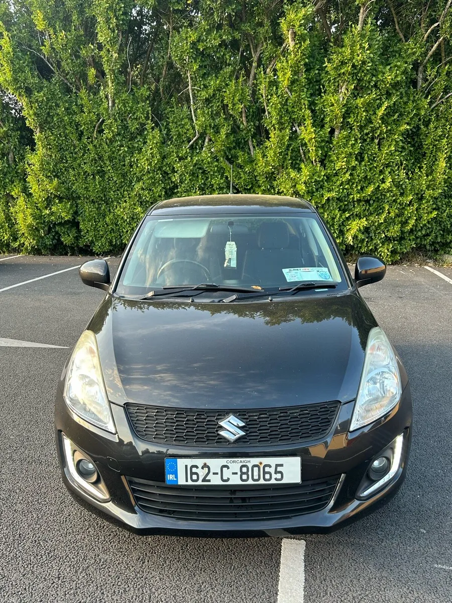 2016 Suzuki Swift - Image 1