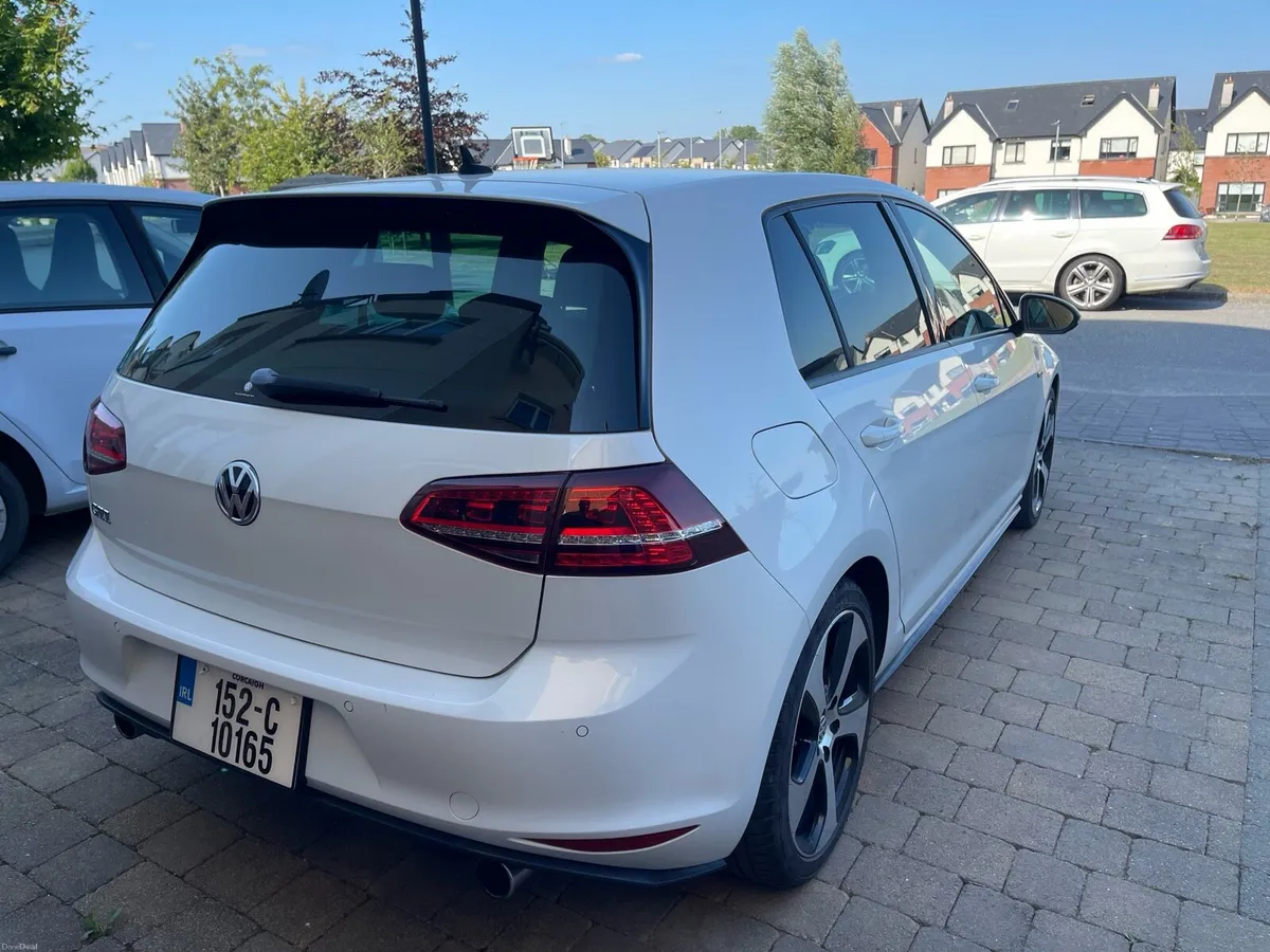 Golf GTI 32km - Image 4