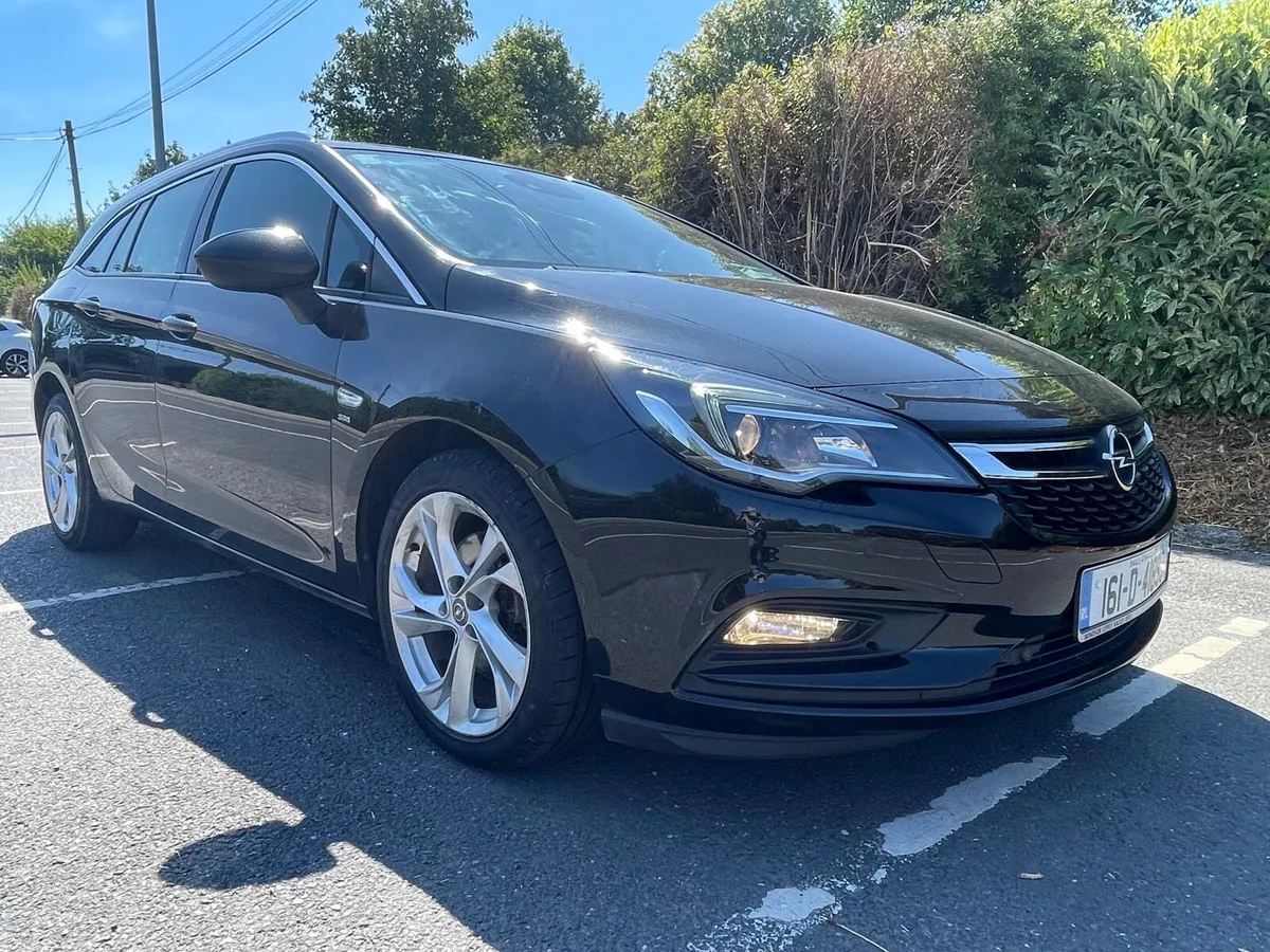 2016 Opel Astra SRI Elite - Image 2