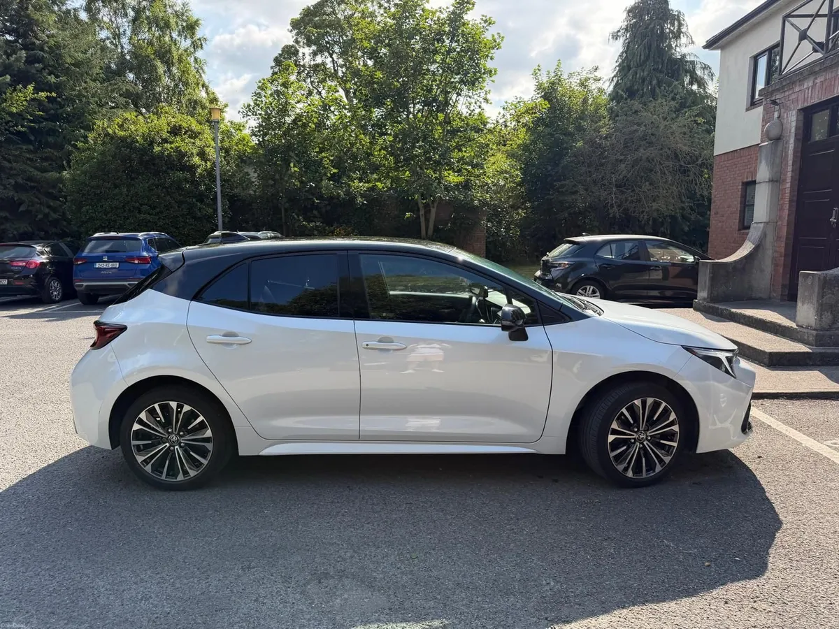 Toyota Corolla 2024 - Image 3
