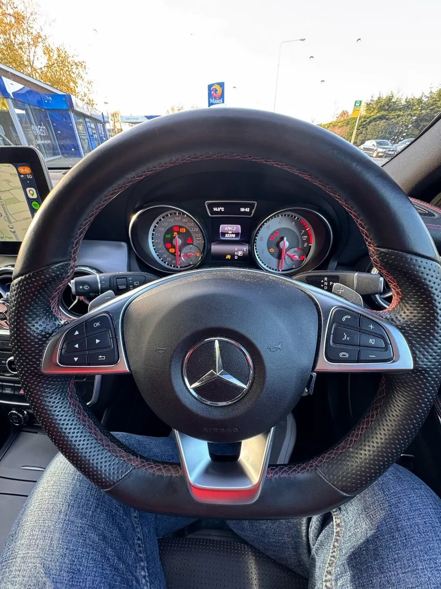 MERCEDES BENZ GLA 180 AMG LINE*LEATHER MEMO SEAT* - Image 6