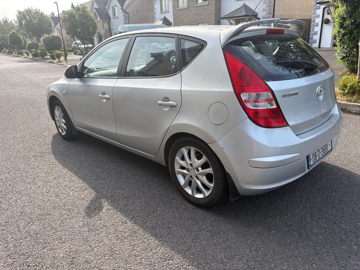 Hyndai i30 petrol - Image 2