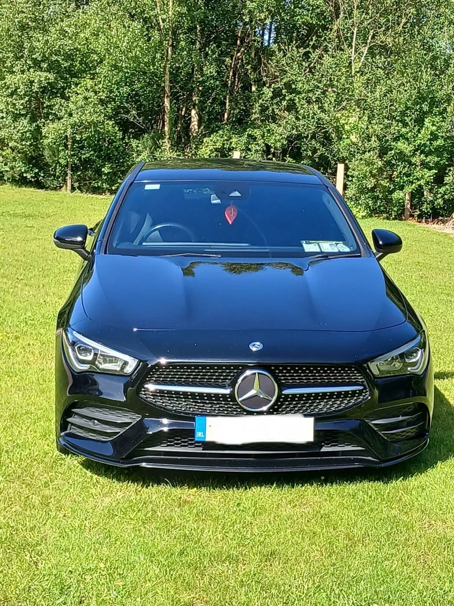 Mercedes - Benz CLA 180d Saloon - Image 2