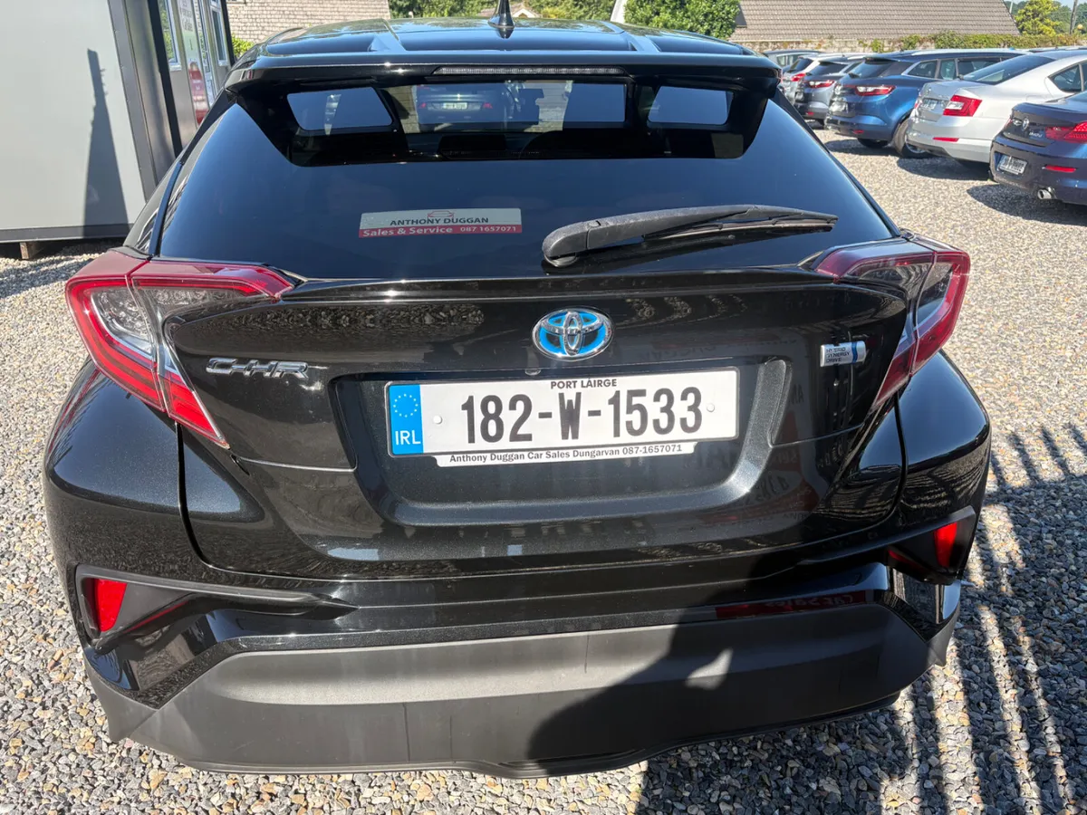 182 Toyota C-HR Luna - Image 4