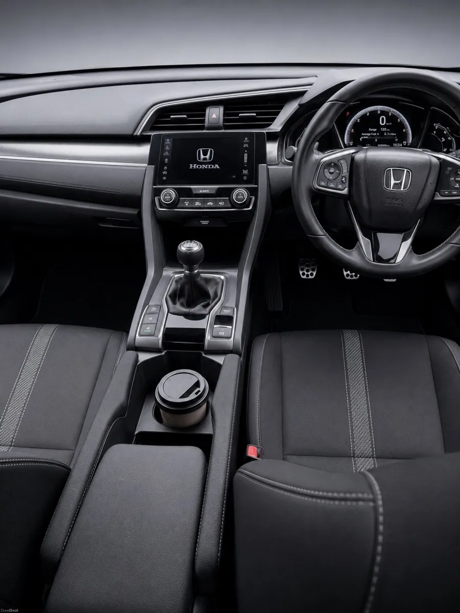 Honda Civic Sedan - Image 5