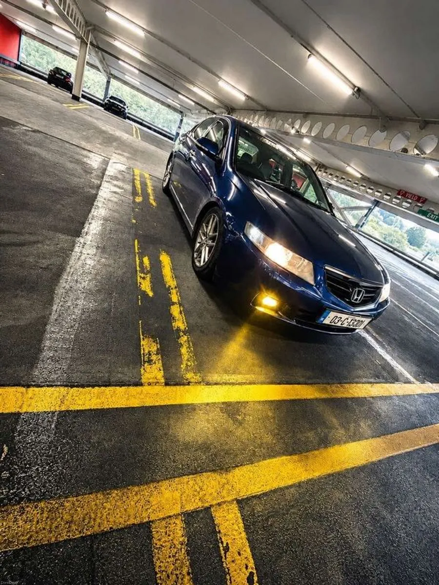 2003 Honda Accord - Image 1