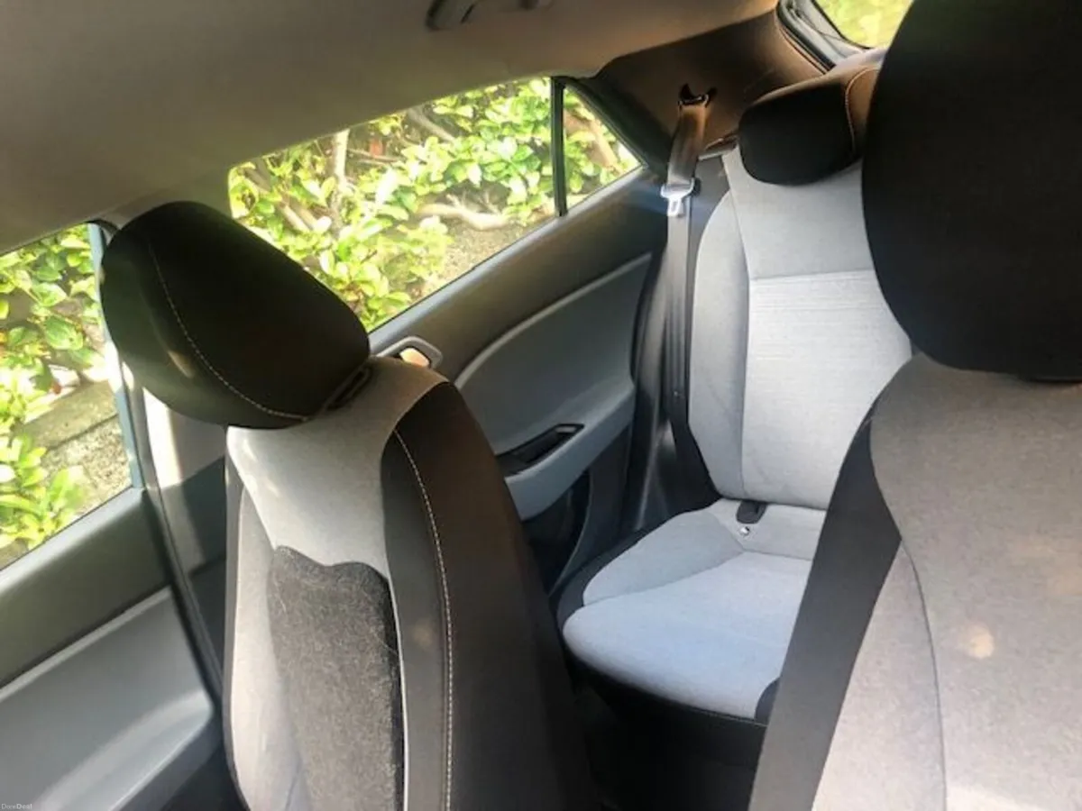 Hyundai i20 2016 - Image 3