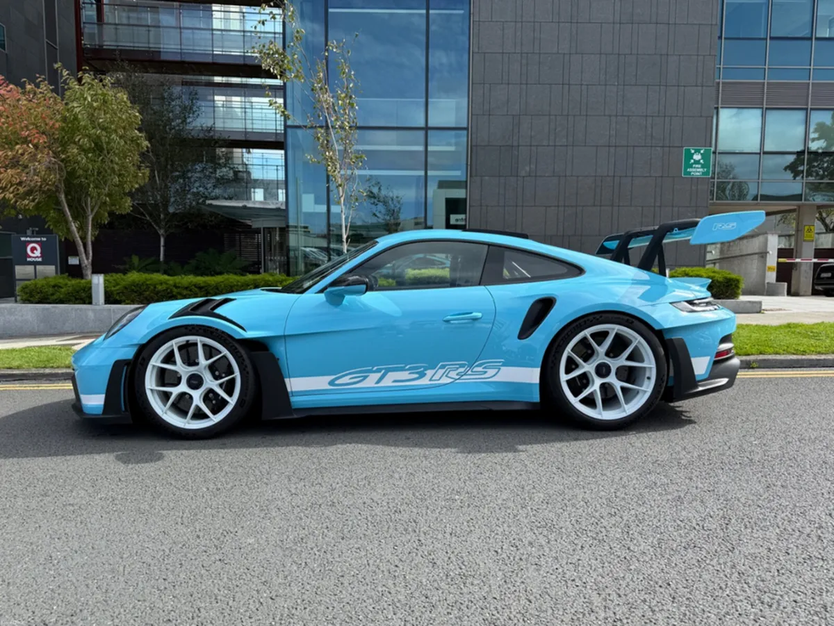 Porsche 911 GT3 RS - Image 1