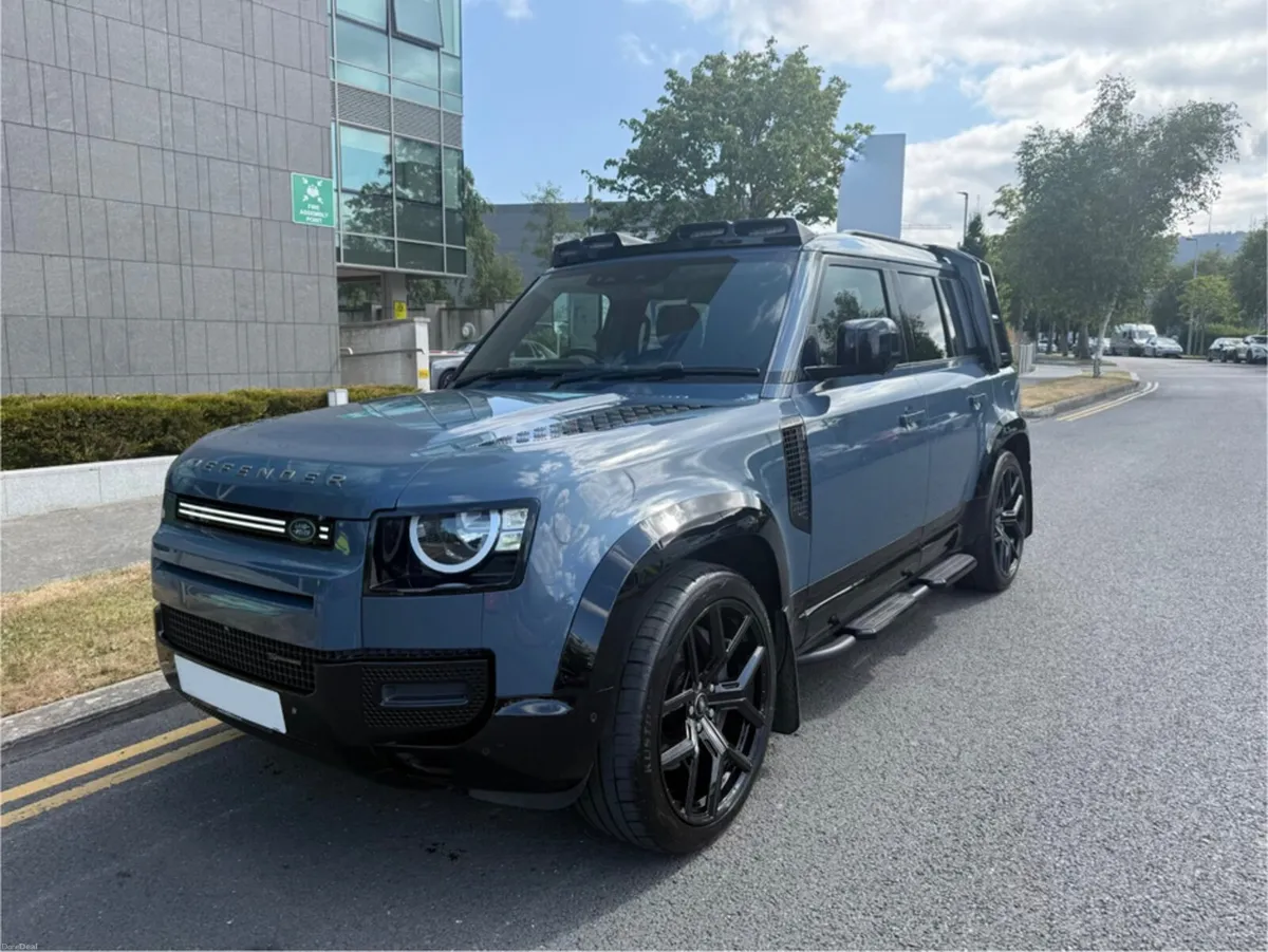 Land Rover Defender P400e X-Dynamic S - Image 2