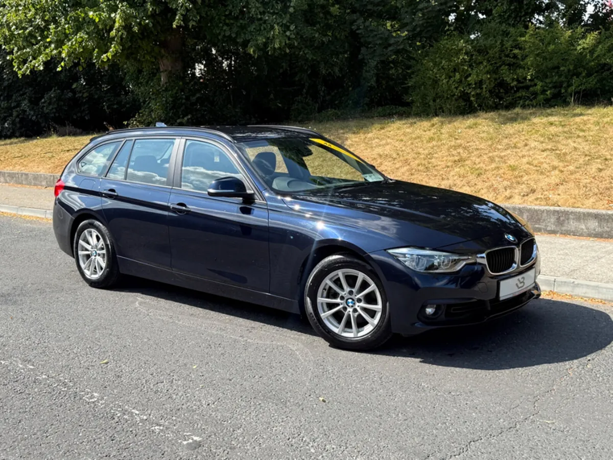 BMW 3-Series 318i se touring - Image 2