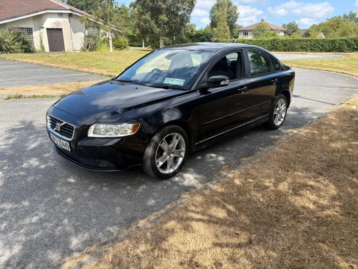 Volvo S40 1.8 SE FLEXIFUEL FFV - Image 2