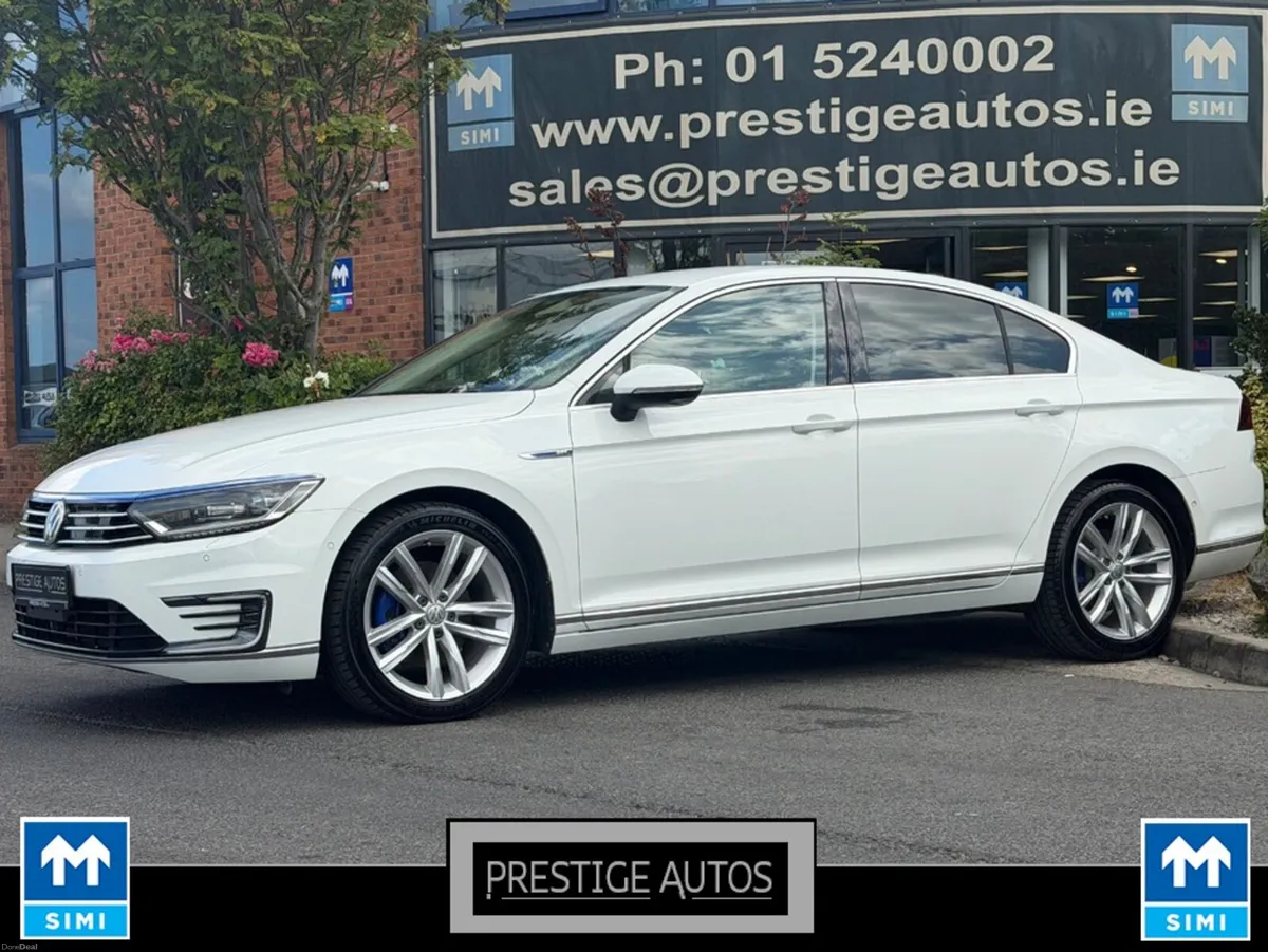 Volkswagen Passat 1.4 GTE PLUG IN HYBRID AUTO *CAR - Image 3