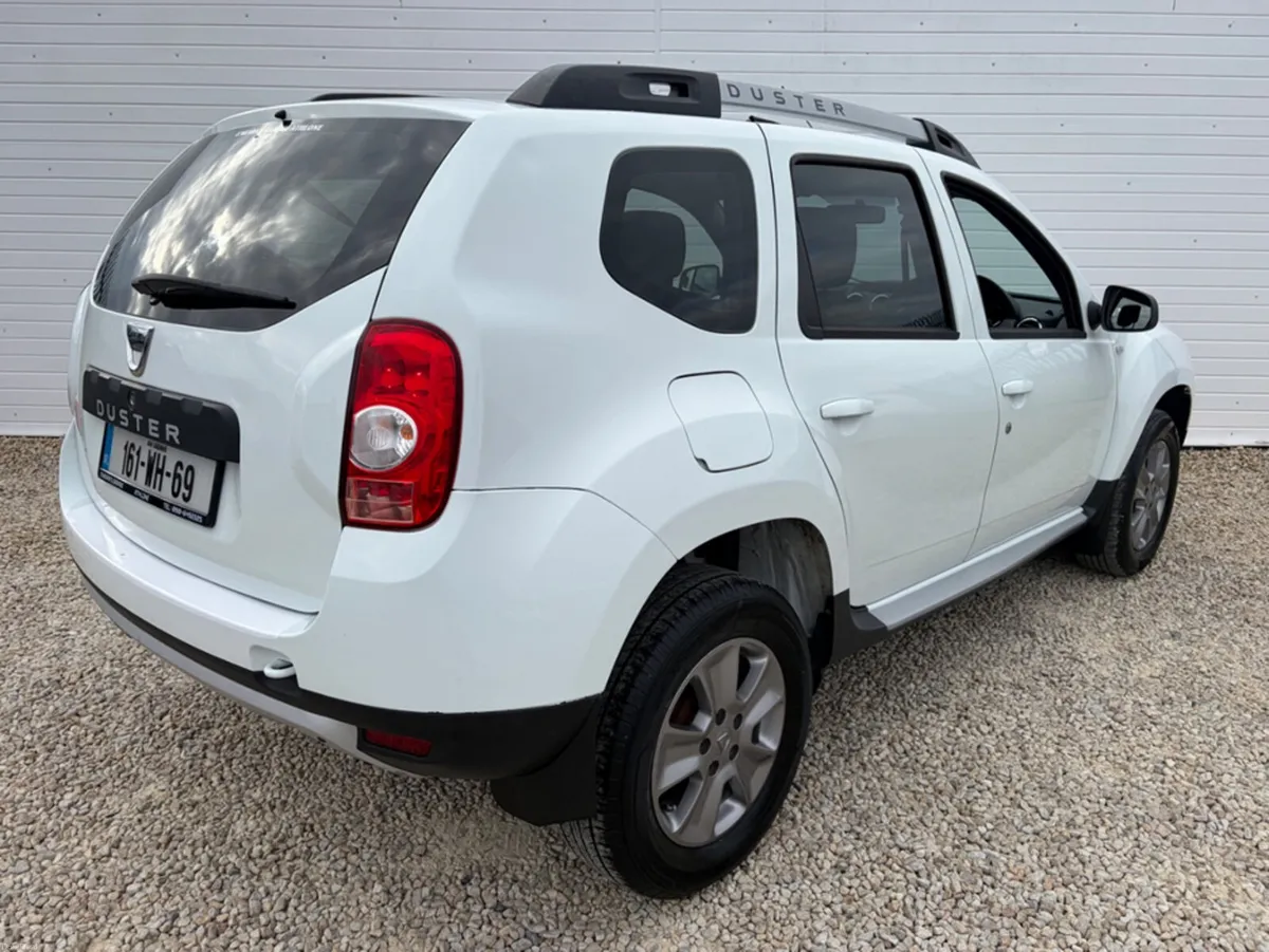 Dacia Duster SIGNATURE 1.5 DCI 110 - Image 4