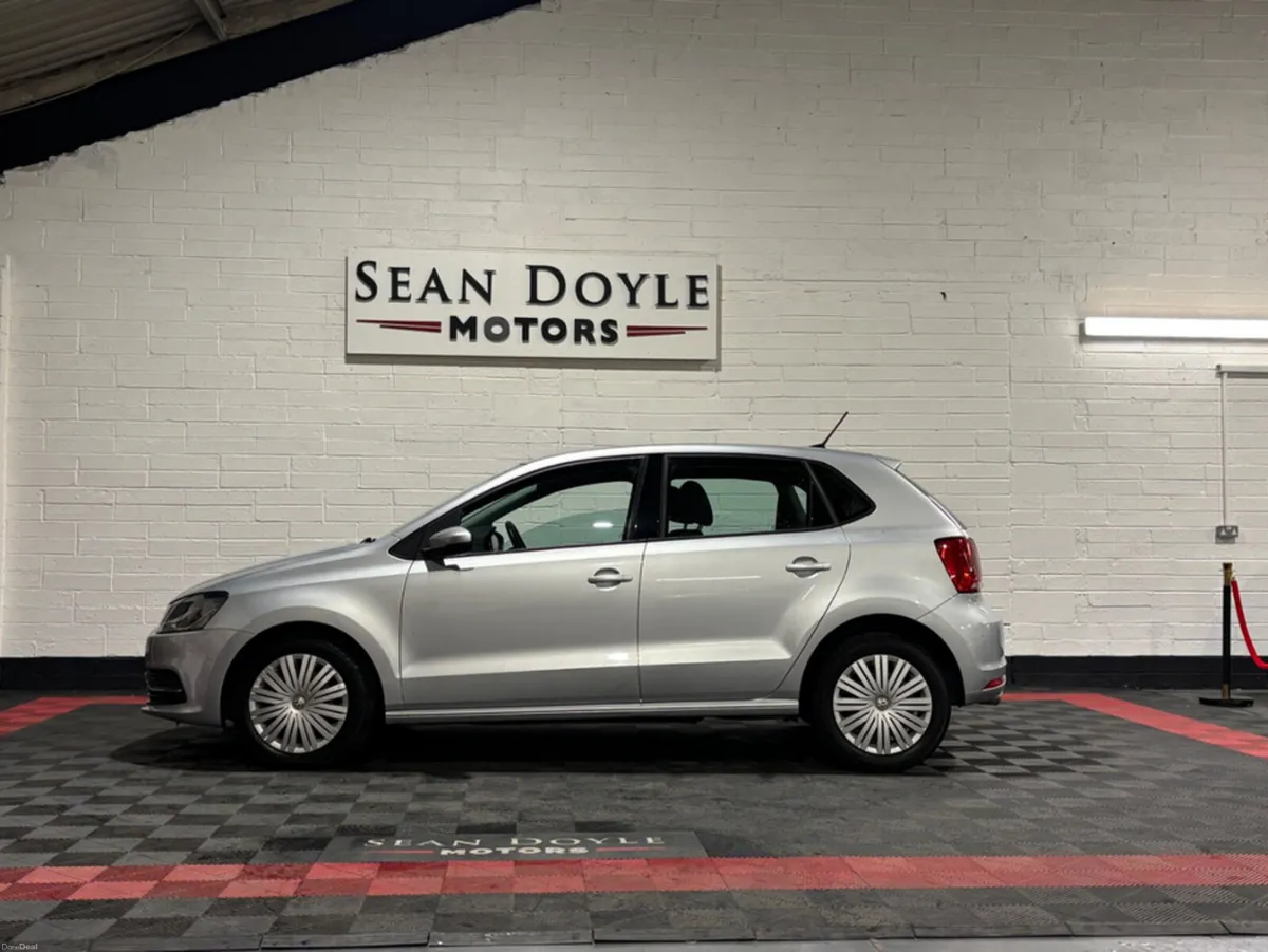 Volkswagen Polo 2015 1.2 Tsi Automatic 5 Door - Image 5