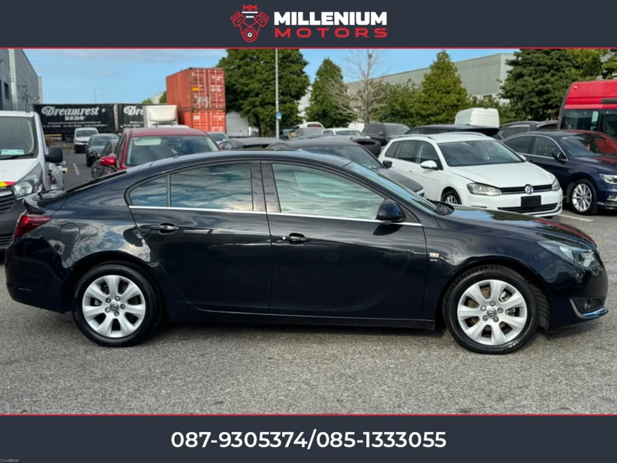 Vauxhall Insignia IMMACULATE//NEW NCT// - Image 2