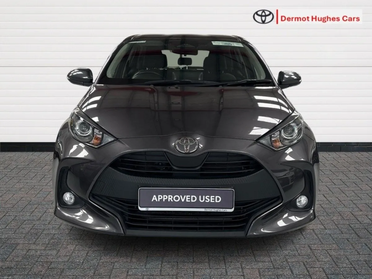 Toyota Yaris Hybrid 115 Luna - Image 5