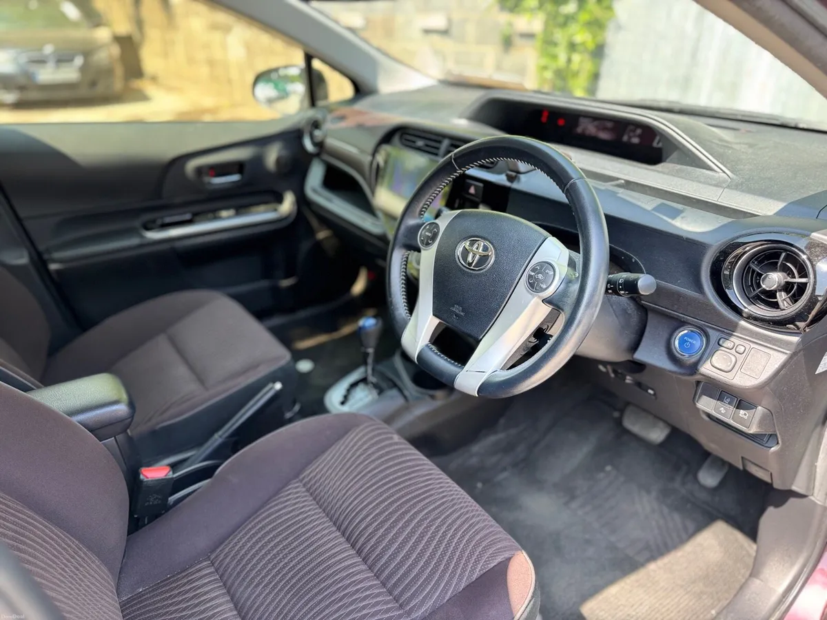 2016 TOYOTA AQUA. LOW MILEAGE. NEW NCT. AUTO 1.5L - Image 6