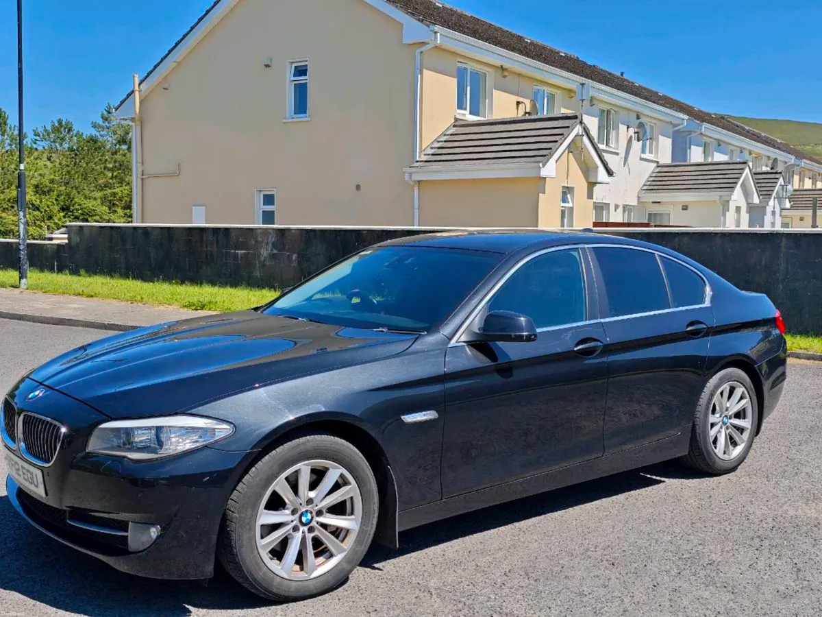BMW 5 Series 2012 - Image 3