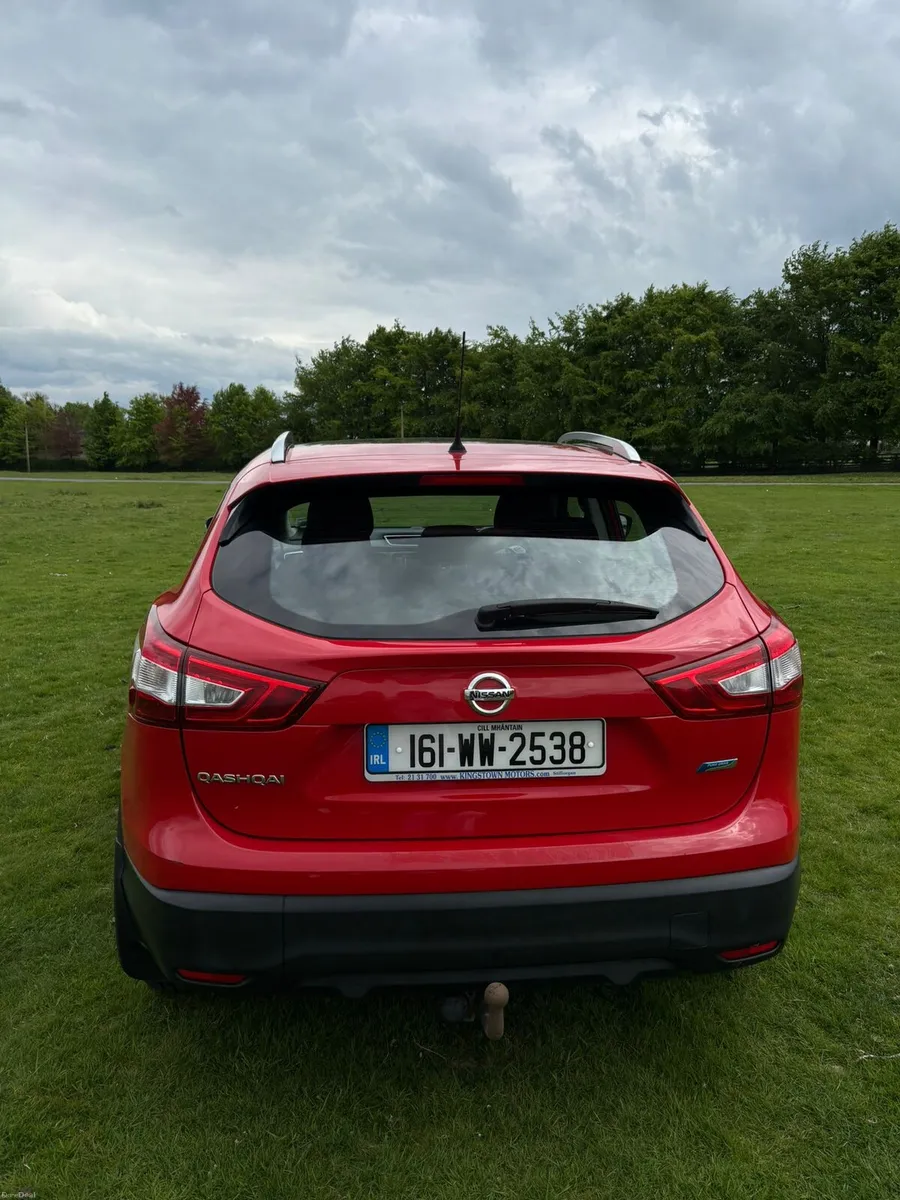 NISSAN QUASHAI 2016 - Image 2