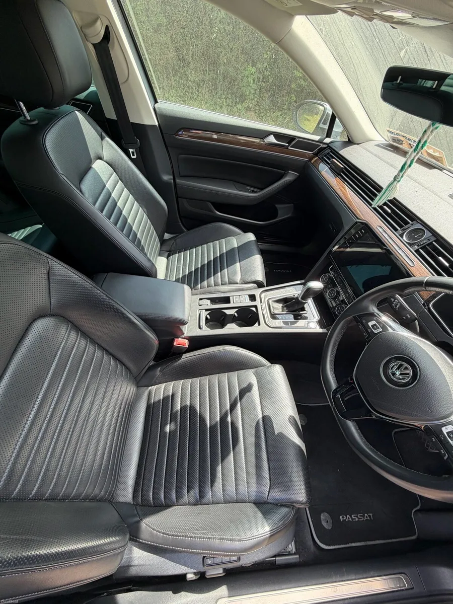 2018 Volkswagen Passat 190BHP 2.0 tdi Elegance - Image 4