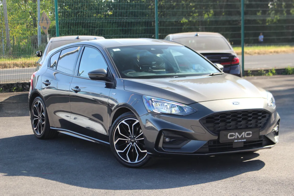 Ford Focus 2021 ST-LINE 1.5 TDCI - Image 1