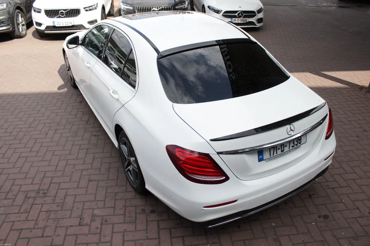 E220D AVANTGARDE AMG 4DR SALOON AUTOMATIC // STUNN - Image 6