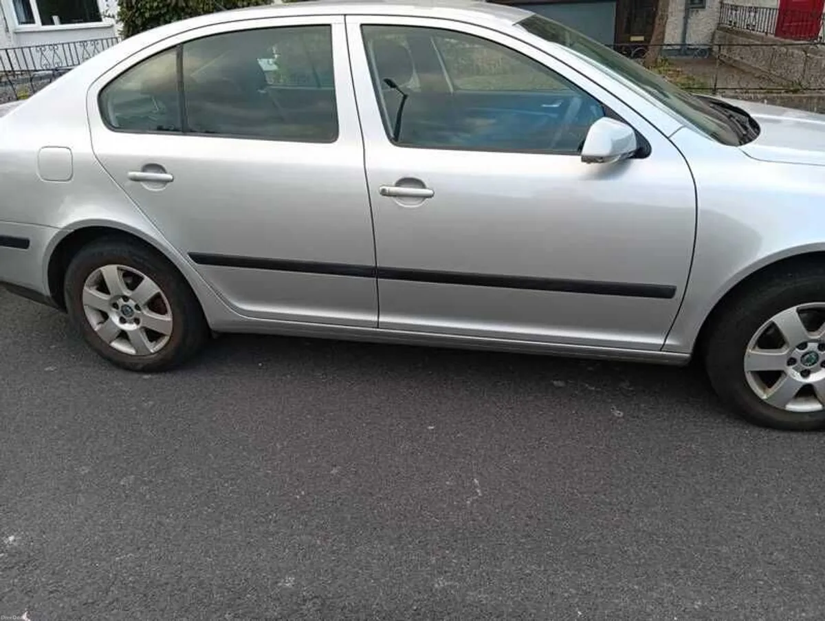 2007 Skoda Octavia Elegance Silver - Image 3