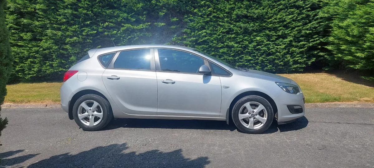 Opel Astra 2015. 1.4 Petrol - Image 2