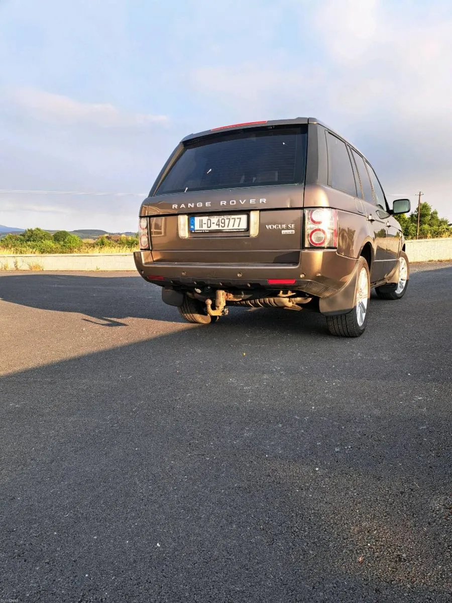 Range Rover - Image 3