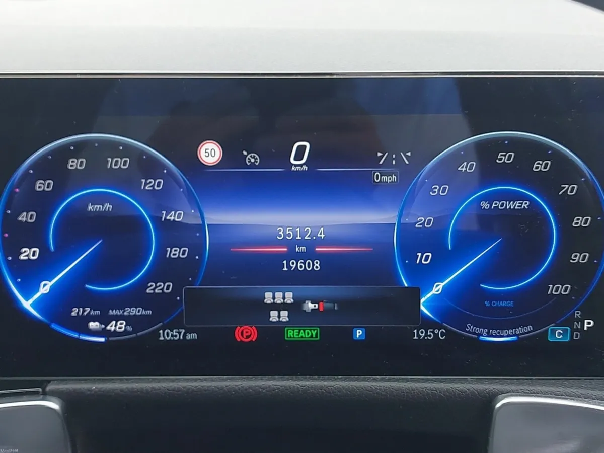 Mercedes EQB 250+ **DEPOSIT TAKEN** - Image 5