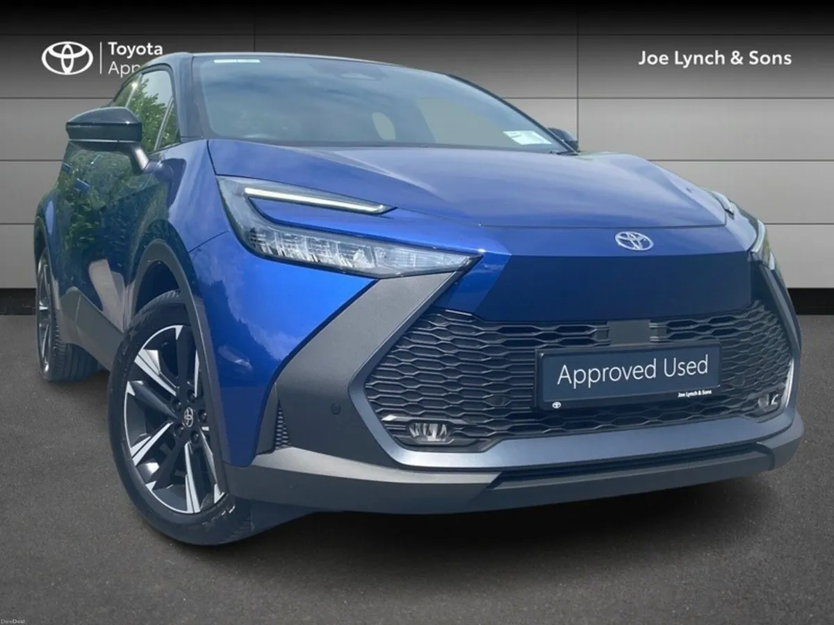 Toyota C-HR C-HR PHEV SPORT+ - Image 1