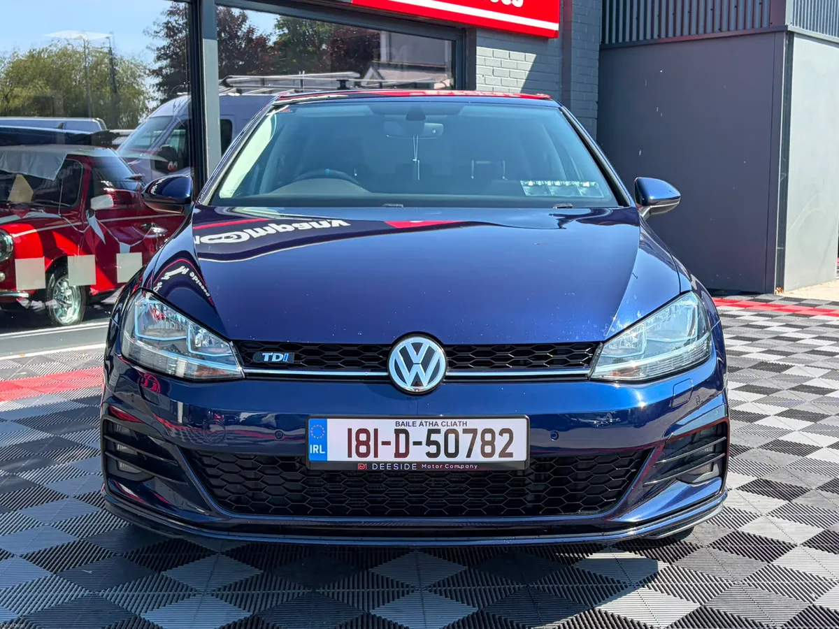 (181) Volkswagen Golf SE NAV | 19" Alloys & Kit - Image 3