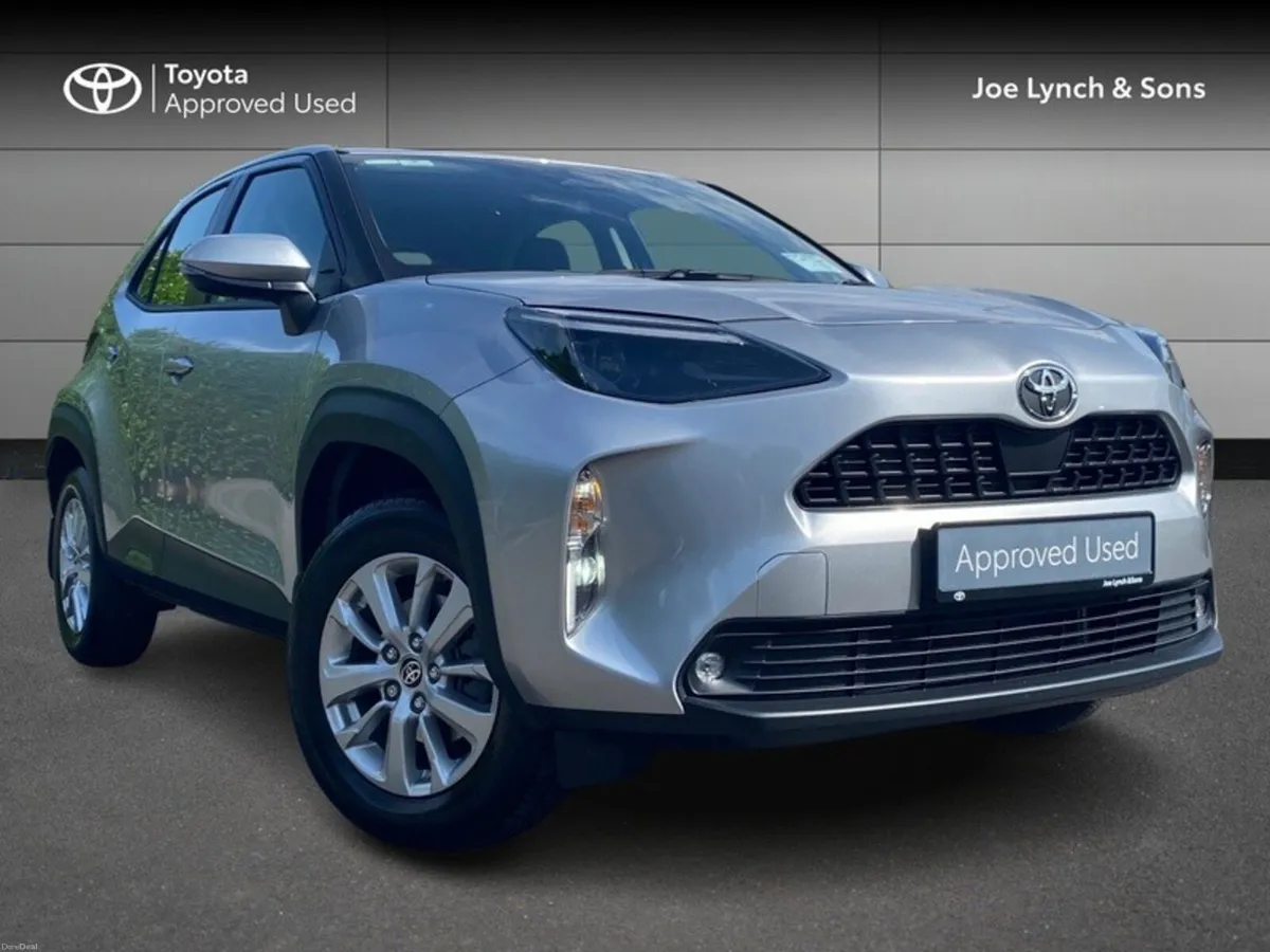 Toyota Yaris Cross YARIS CROSS LUNA - Image 1