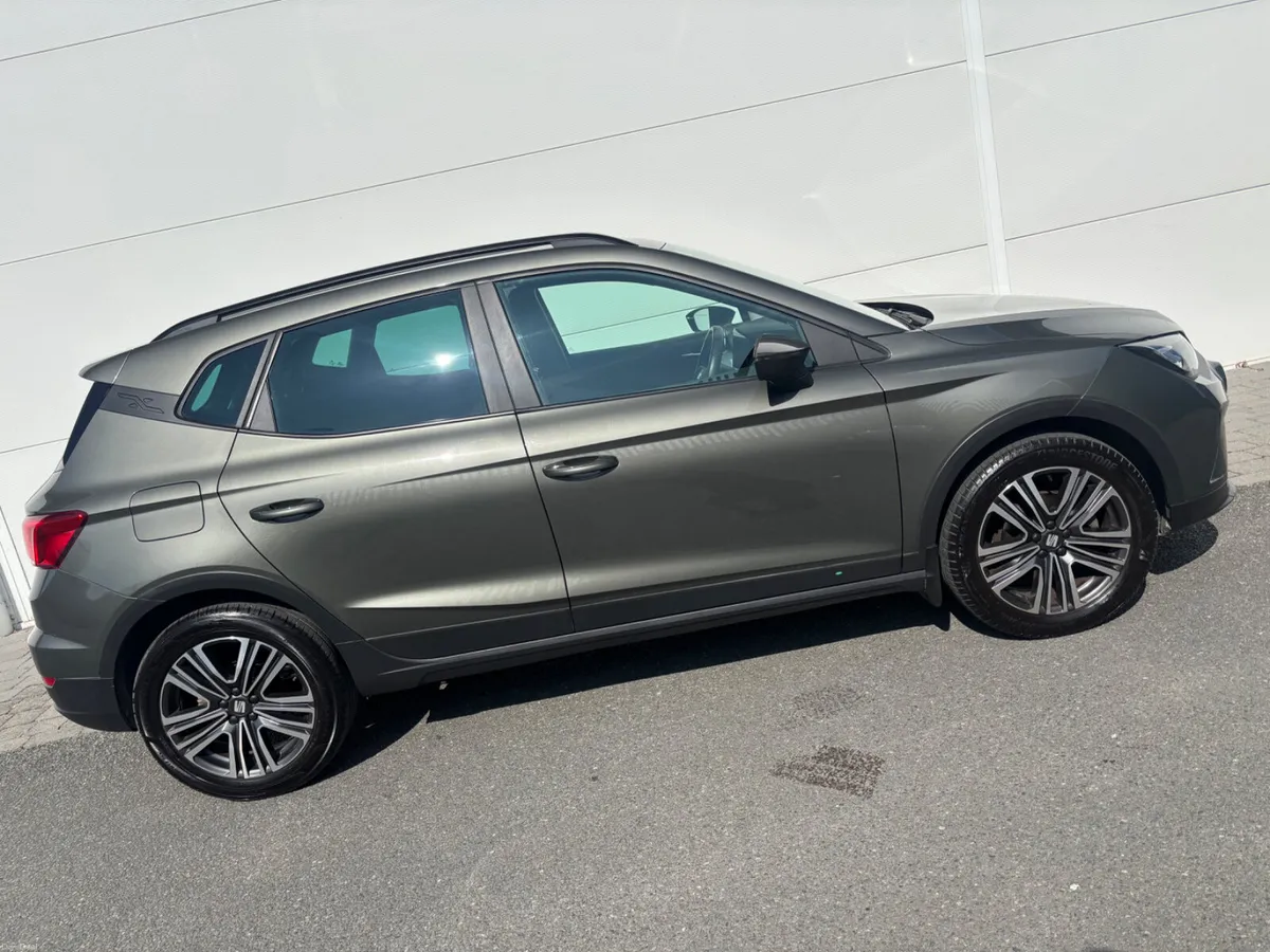 2023 SEAT ARONA 1,0 TSi SE 110 DSG - Image 5