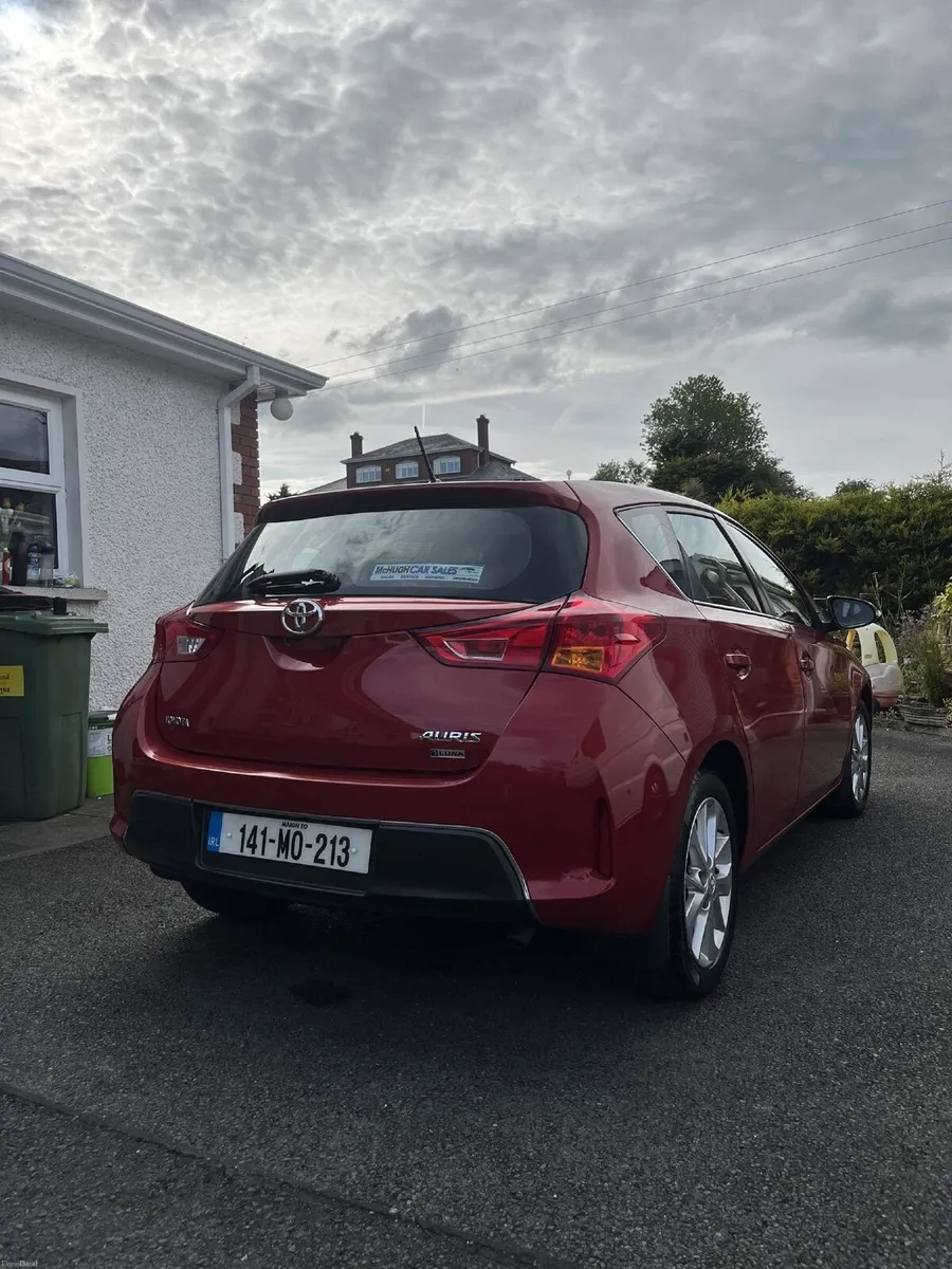 Toyota Auris Luna spec - Image 2