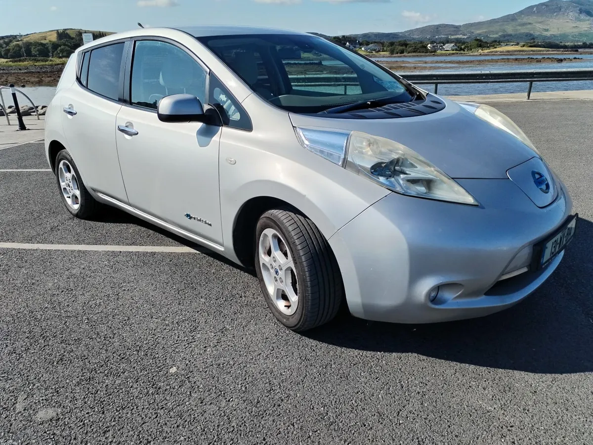 Nissan Leaf 2013 - Image 1