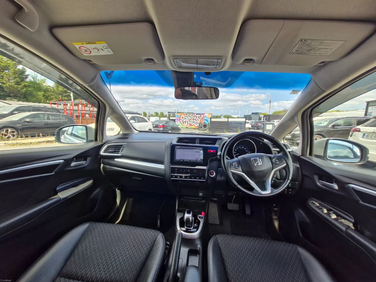 2015 Honda Fit 1.5L Hybrid Low Miles Fresh NCT - Image 5