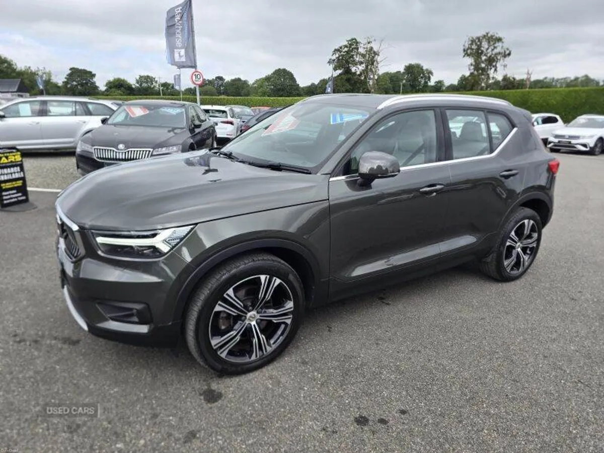 Volvo XC40 Inscription Pro - Image 2