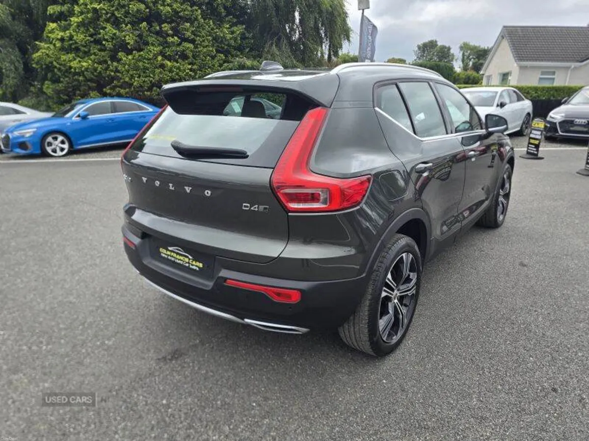 Volvo XC40 Inscription Pro - Image 4
