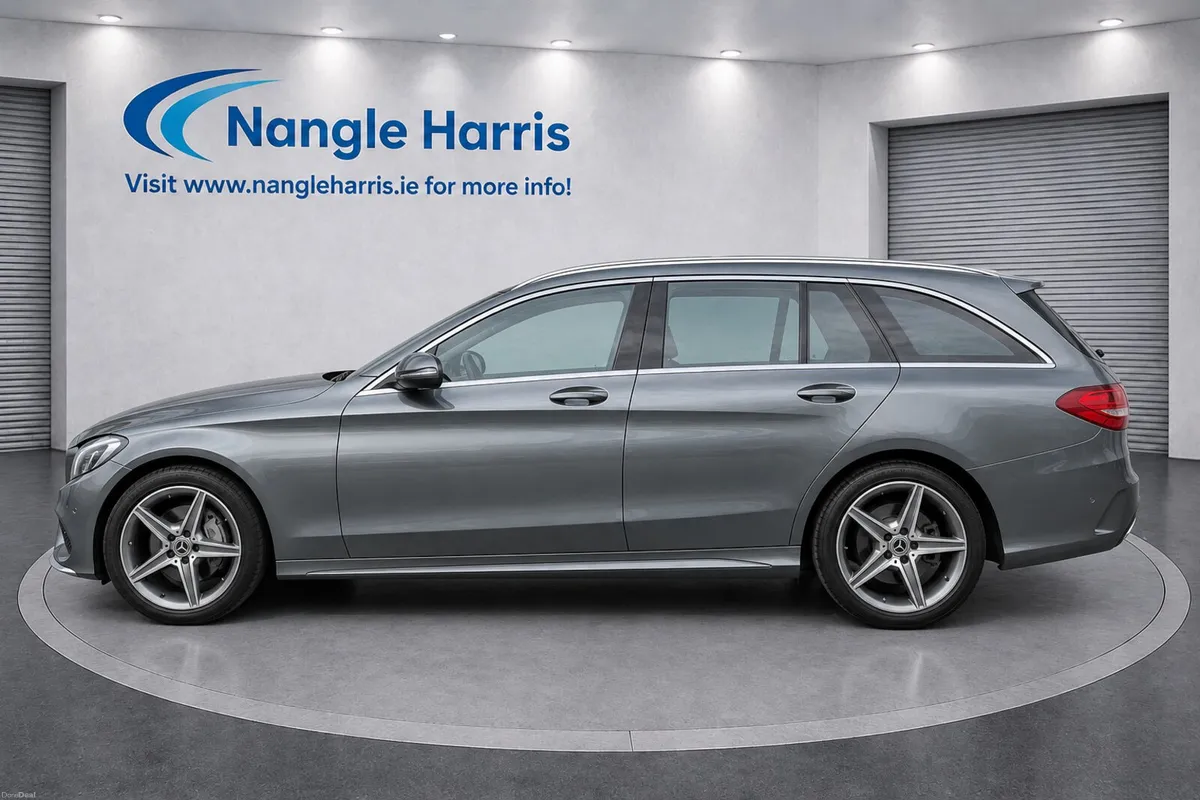 Mercedes-Benz C-Class 220 AMG - Image 2