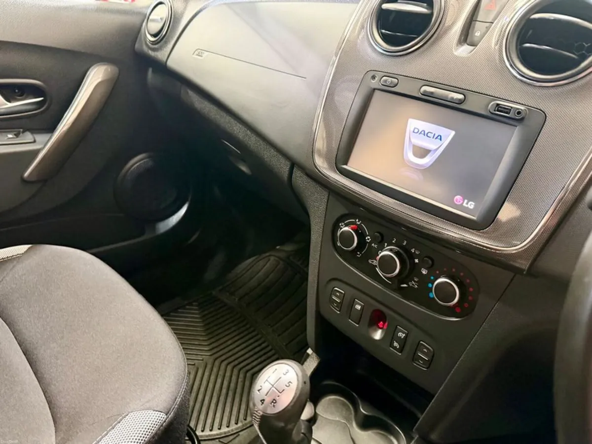 Dacia Sandero STEPWAY SIGNATURE TCE 90 PH2 4 - Image 6