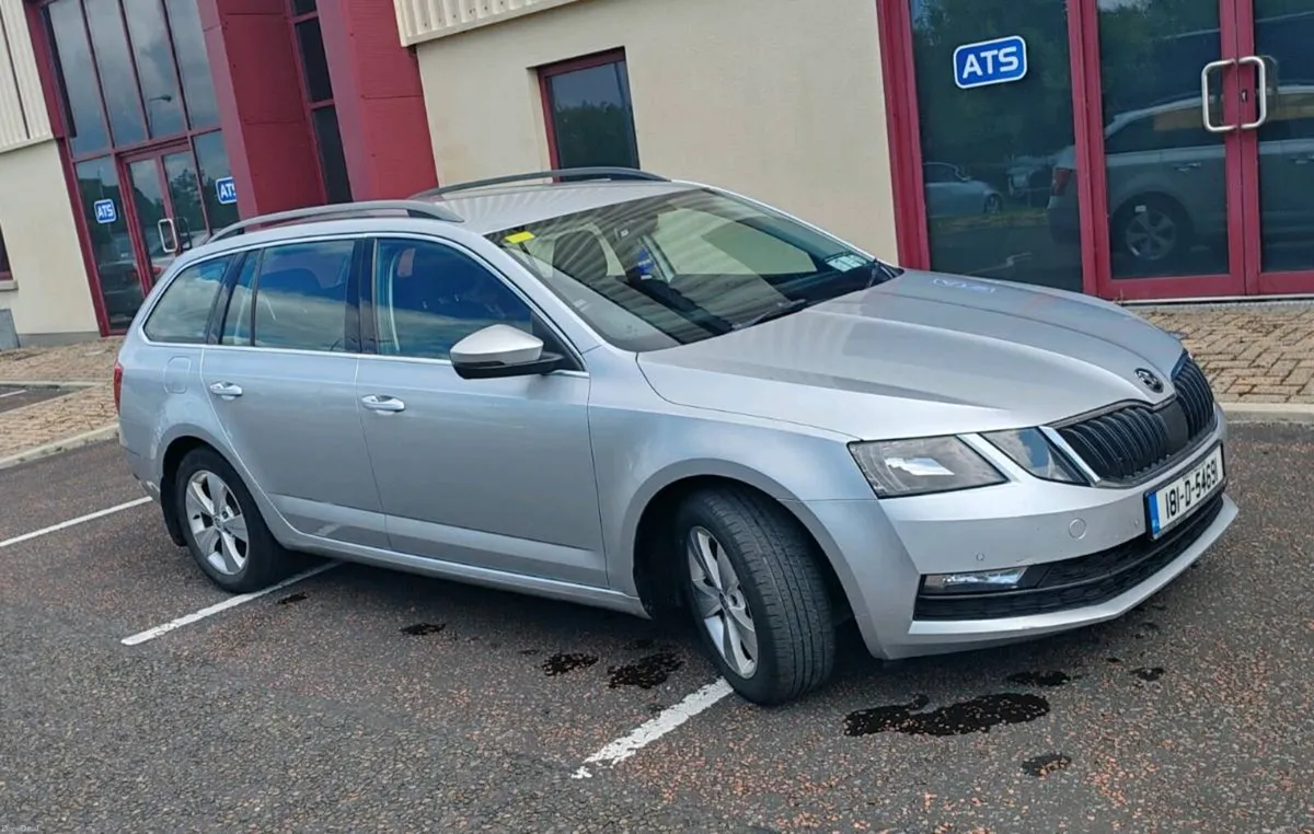 Skoda Octavia Estate - Image 4