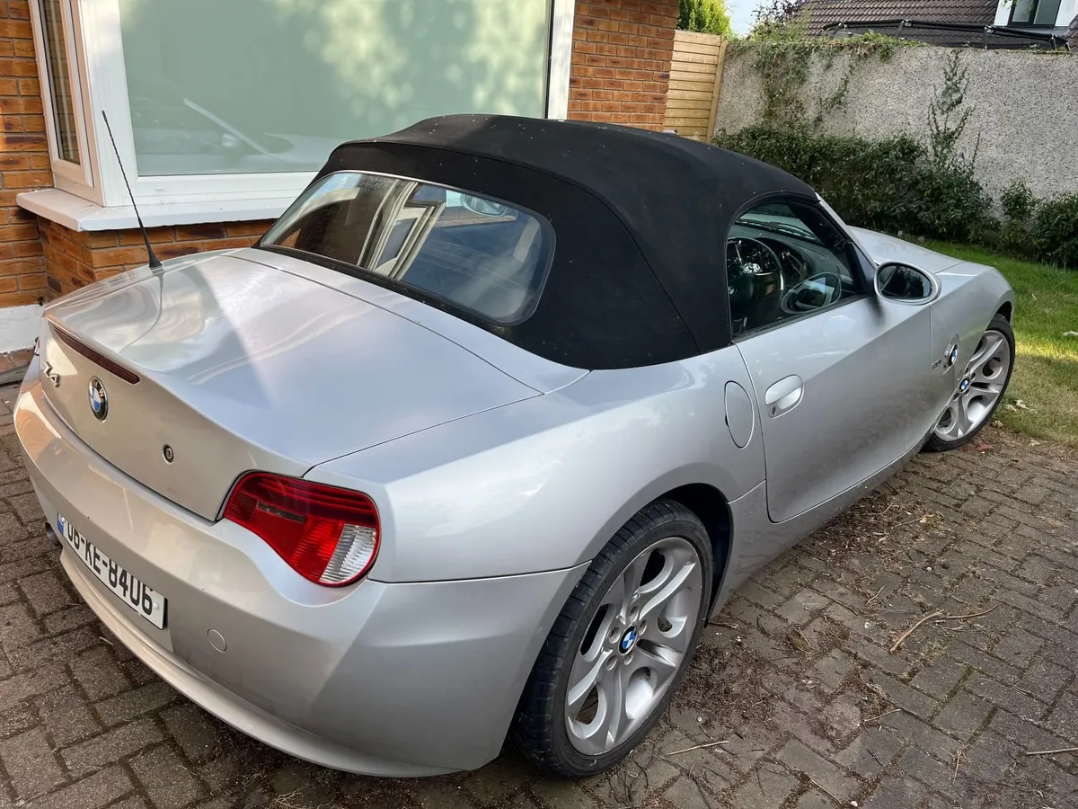 BMW Z4 2006 - Image 2