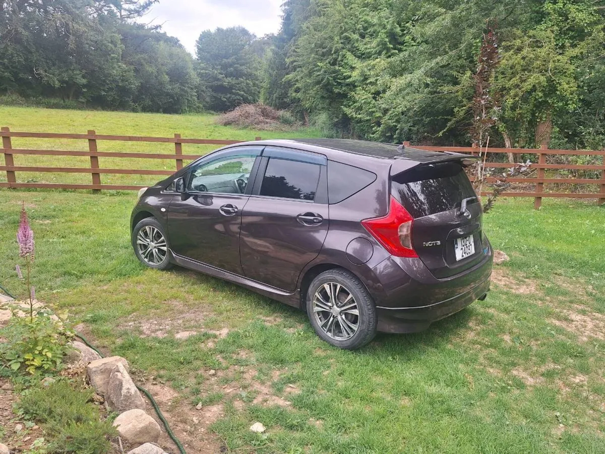 Car - Image 3