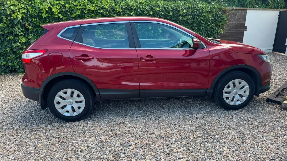 Nissan Qashqai 2014 1.5 DSL XE - Image 1