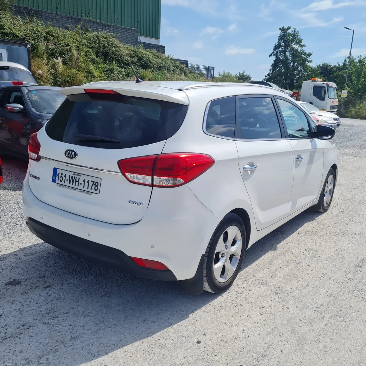 Kia Carens 2015 - Image 3